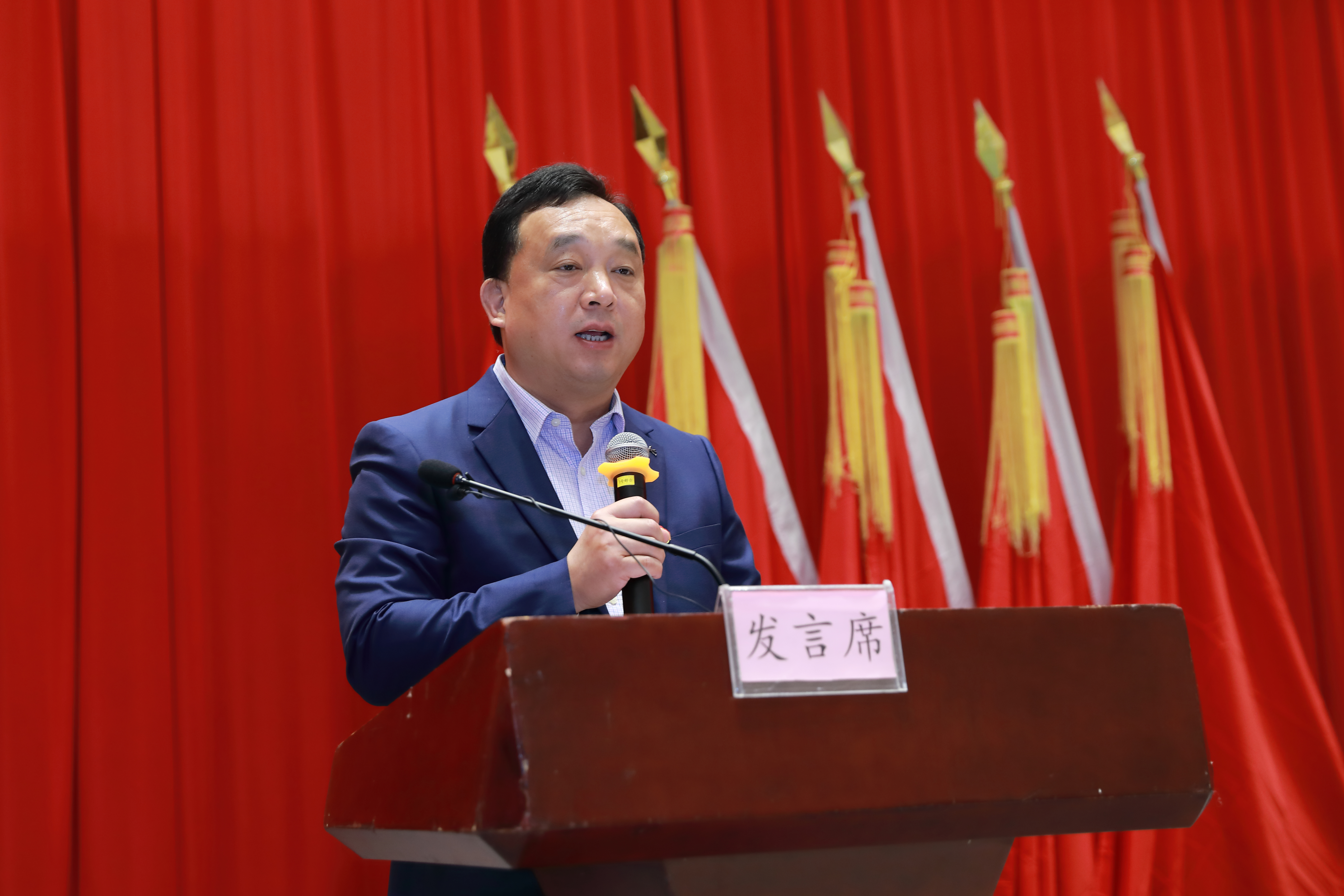 尊时凯龙·(中国区)人生就是搏!