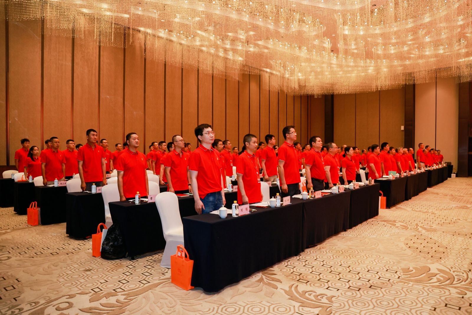 尊时凯龙·(中国区)人生就是搏!