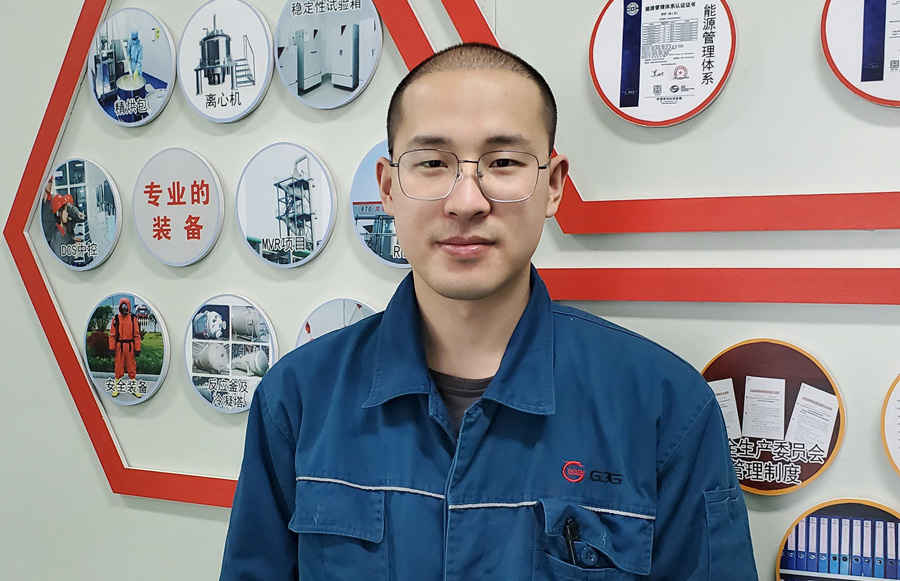 2022年度尊龙凯时·(新)人生就是搏!医药优异科技斗争者——肖 兵